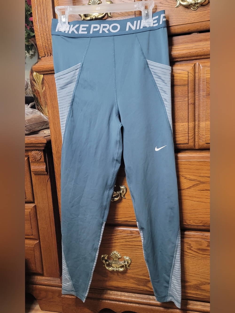 Nike Pro Dri-Fit Blue Performance Leggings Size Small